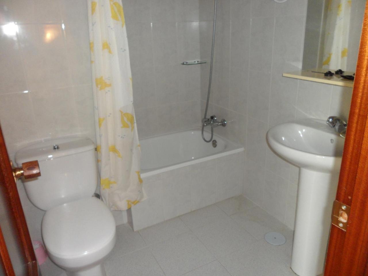 Hostal Alce Hotel Nigran Ngoại thất bức ảnh